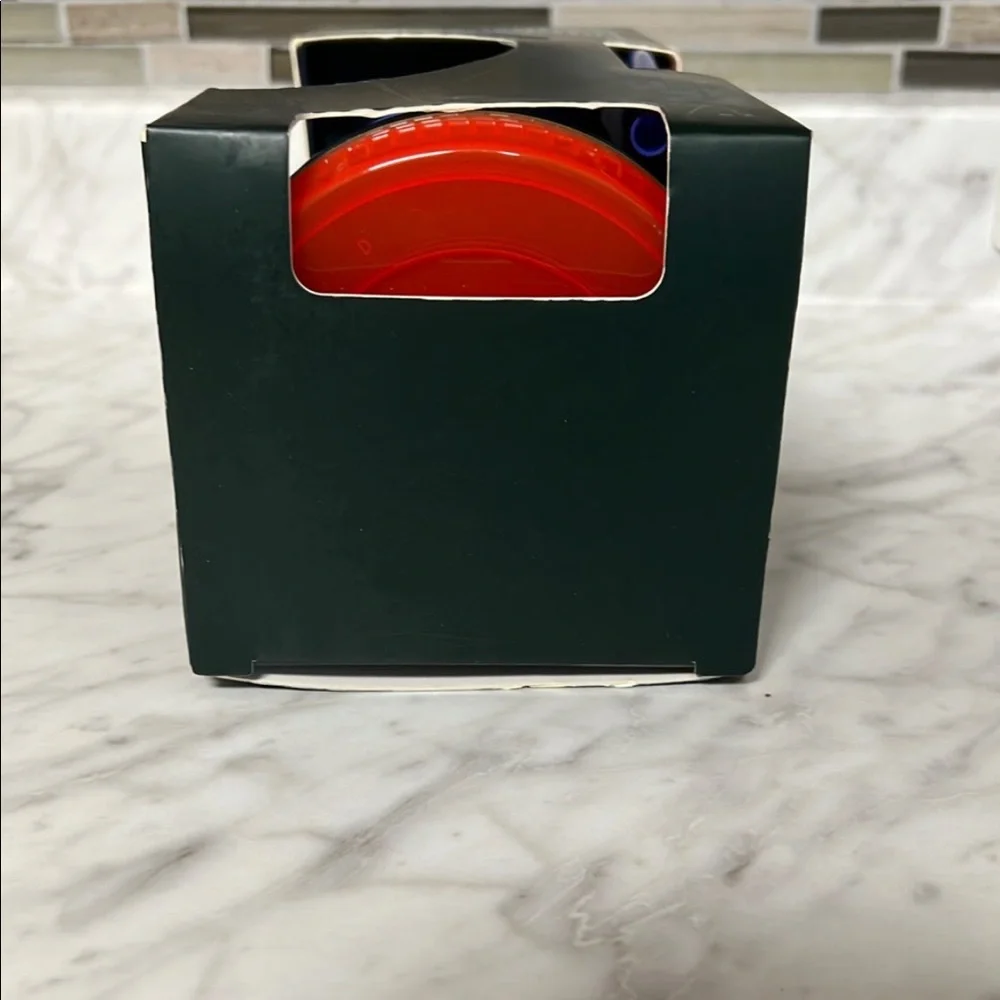 Starbucks Color Changing Reusable Cups 2020 Summer Release NWT - Picture 4 of 6